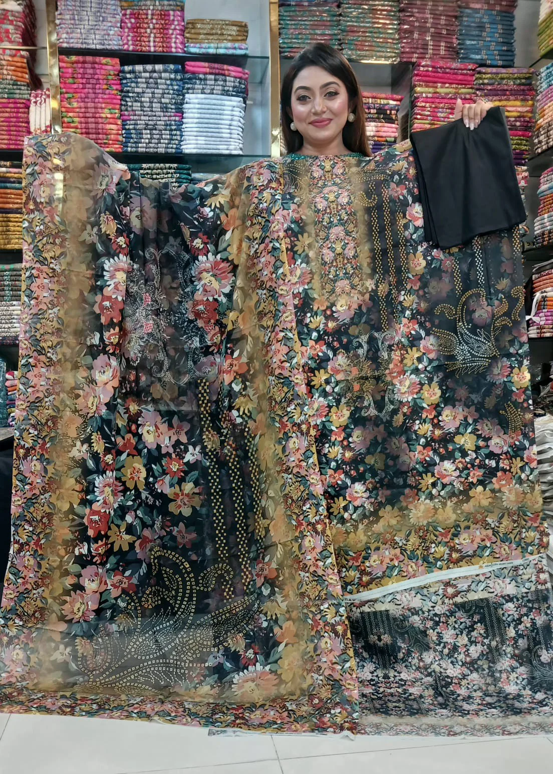 ZAM ZAM Swiss Cotton Lawn - 1990