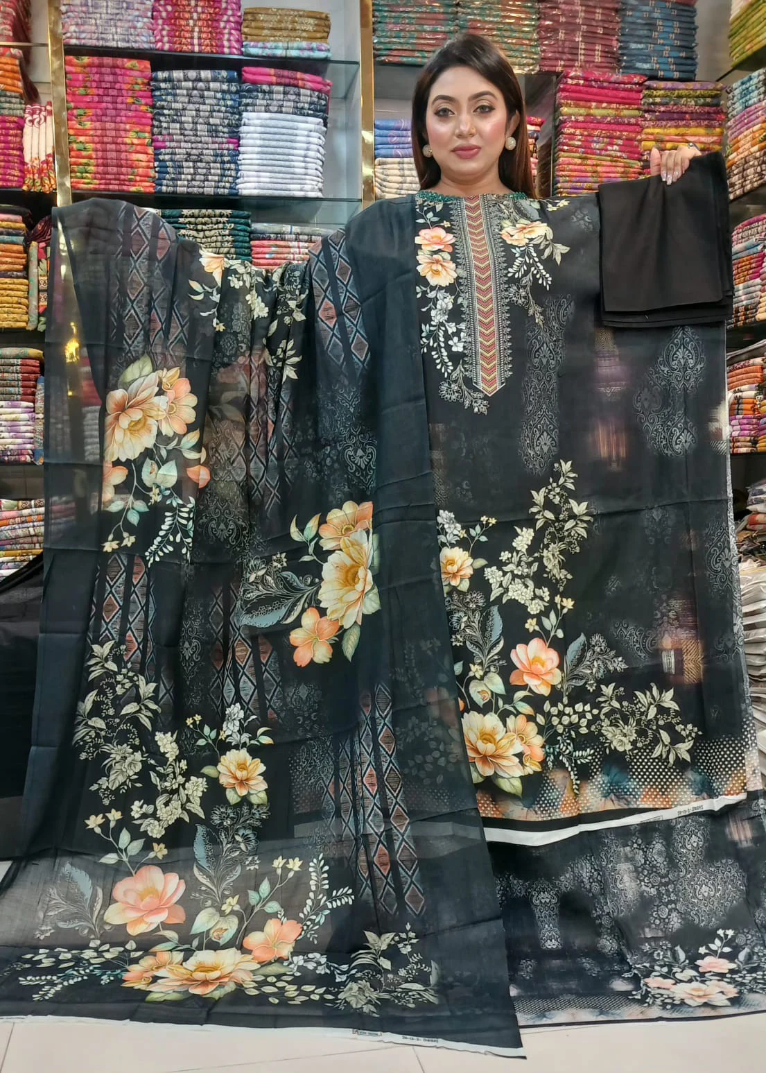 ZAM ZAM Swiss Cotton Lawn - 1994